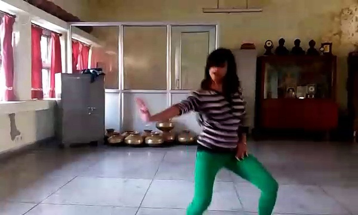 Beautiful dance girl