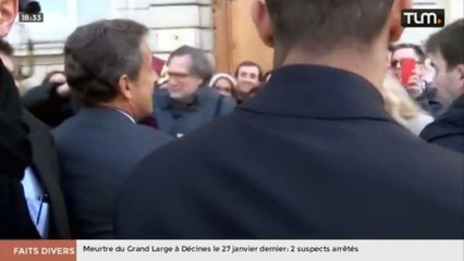 Nicolas Sarkozy dédicace à la librairie Decitre ‪#‎NSLyon‬