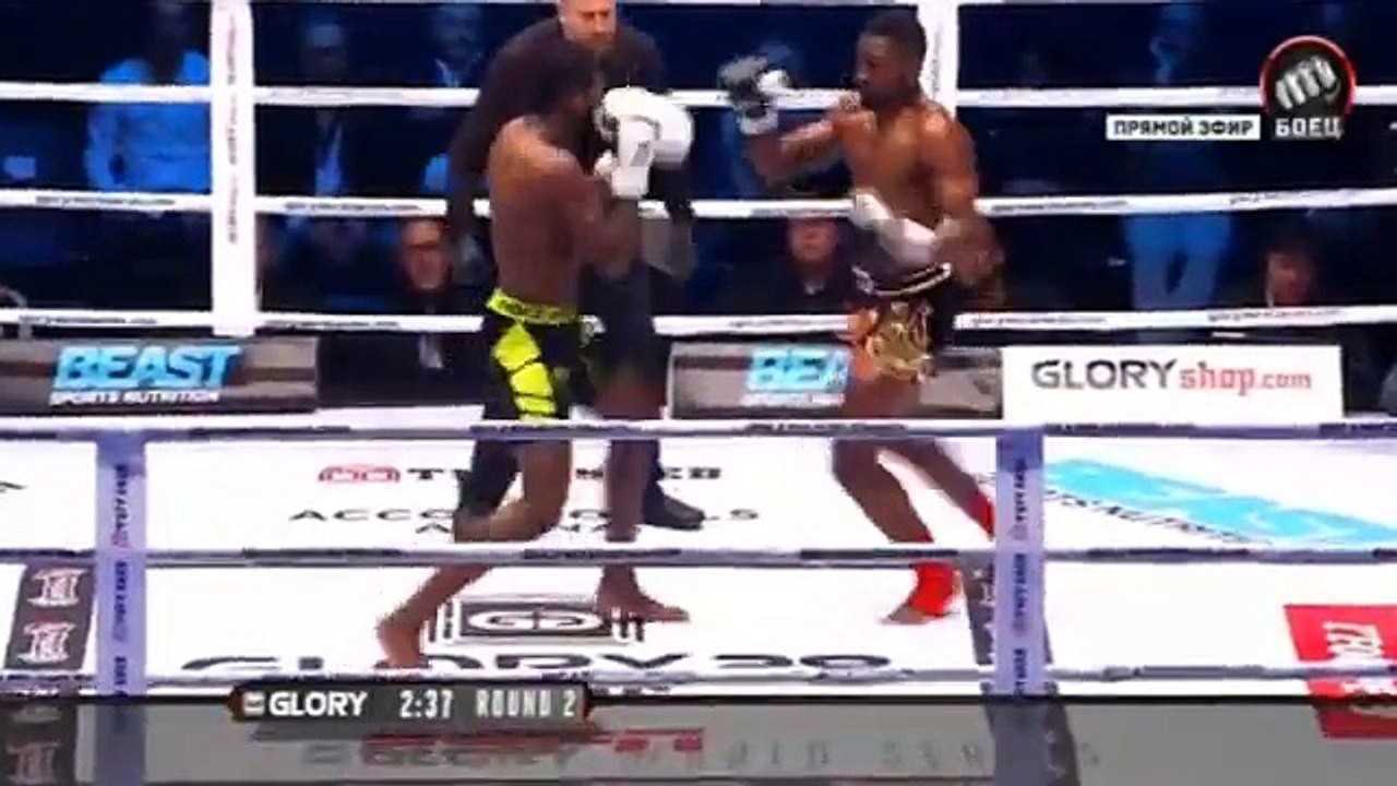 Murthel Groenhart vs. Cedric Doumbe. Glory 28