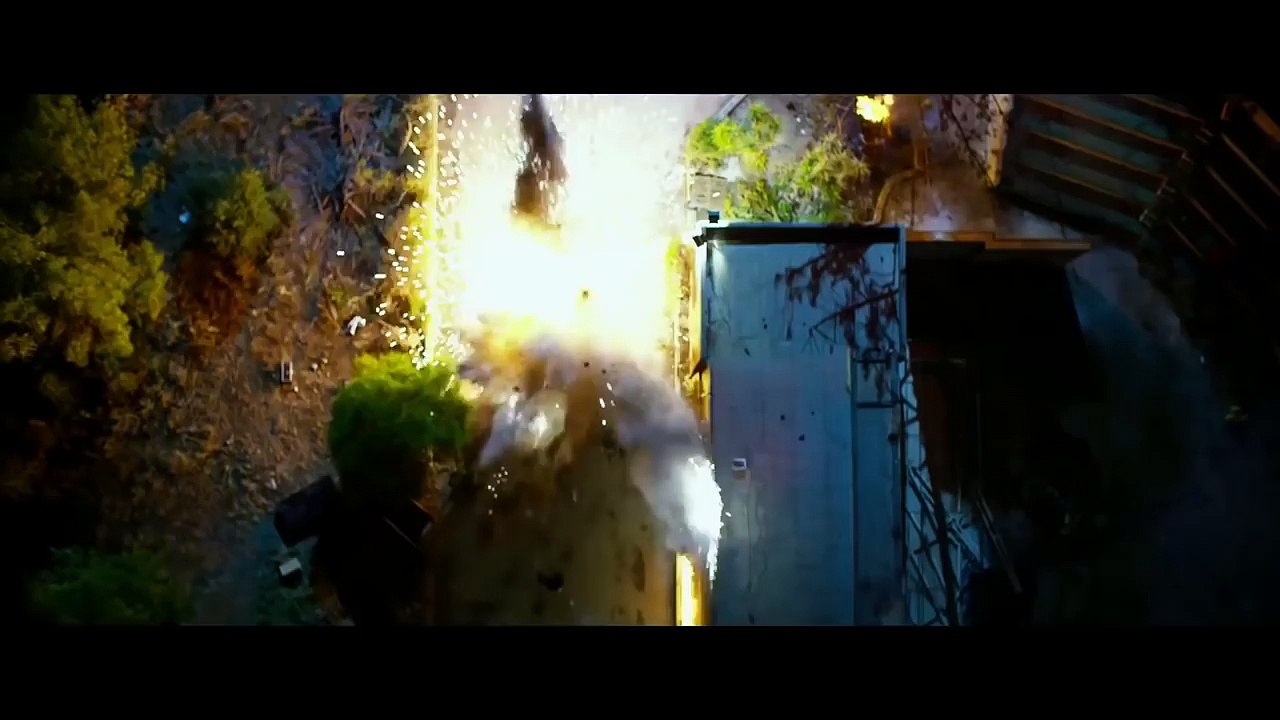 13 часов Тайные солдаты Бенгази — Русский трейлер (2016)