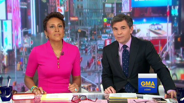 Donald Trump, Mitt Romney in War of Words