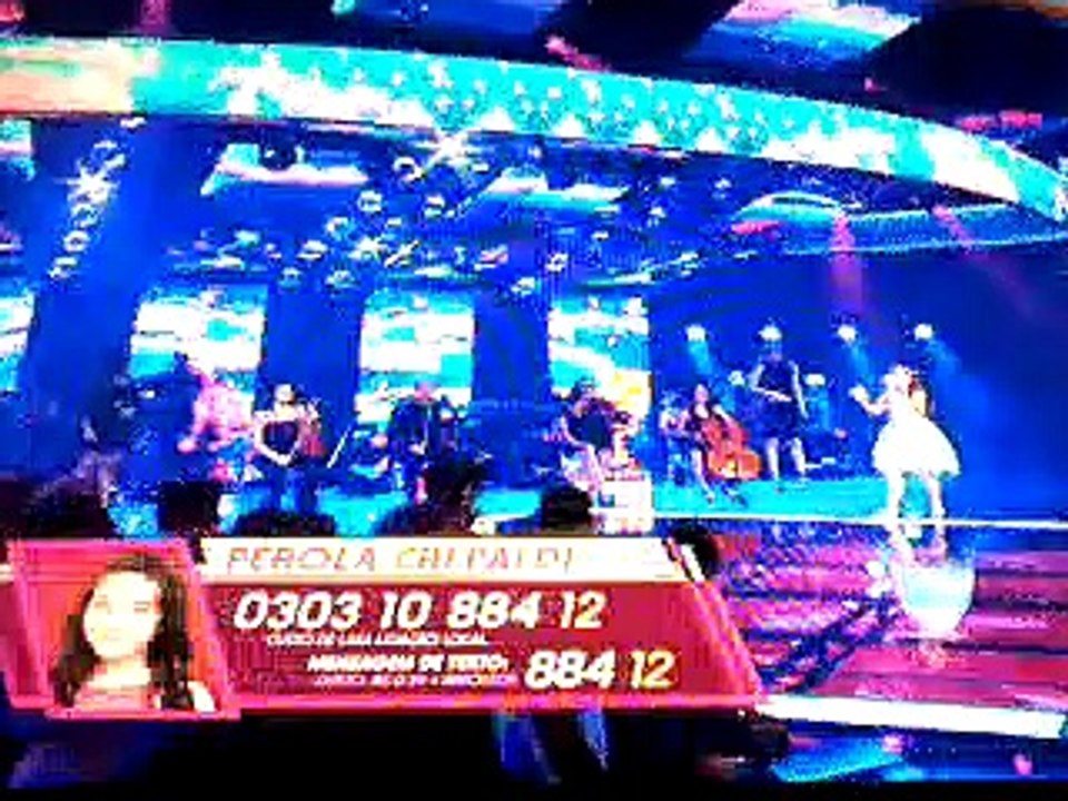 Pérola Crepaldi ao vivo no de Voice Kds (Ivete)