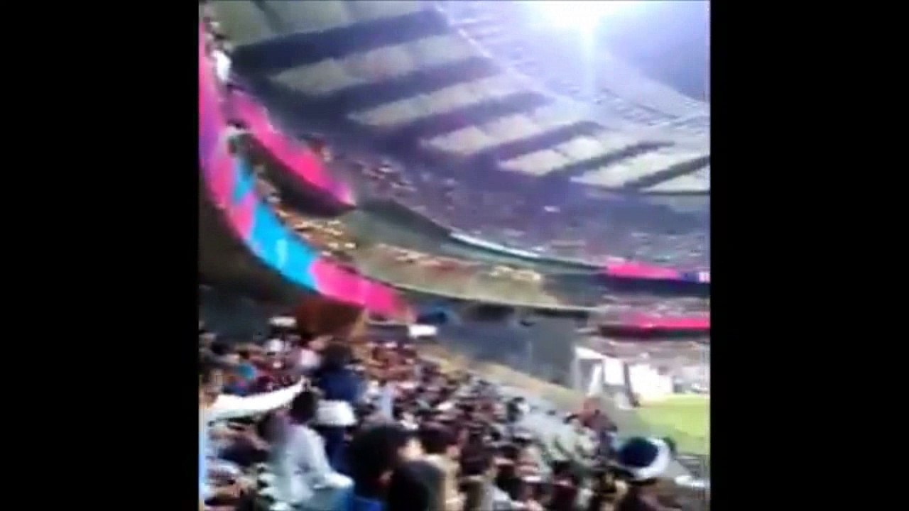 ha ha Super Crowd