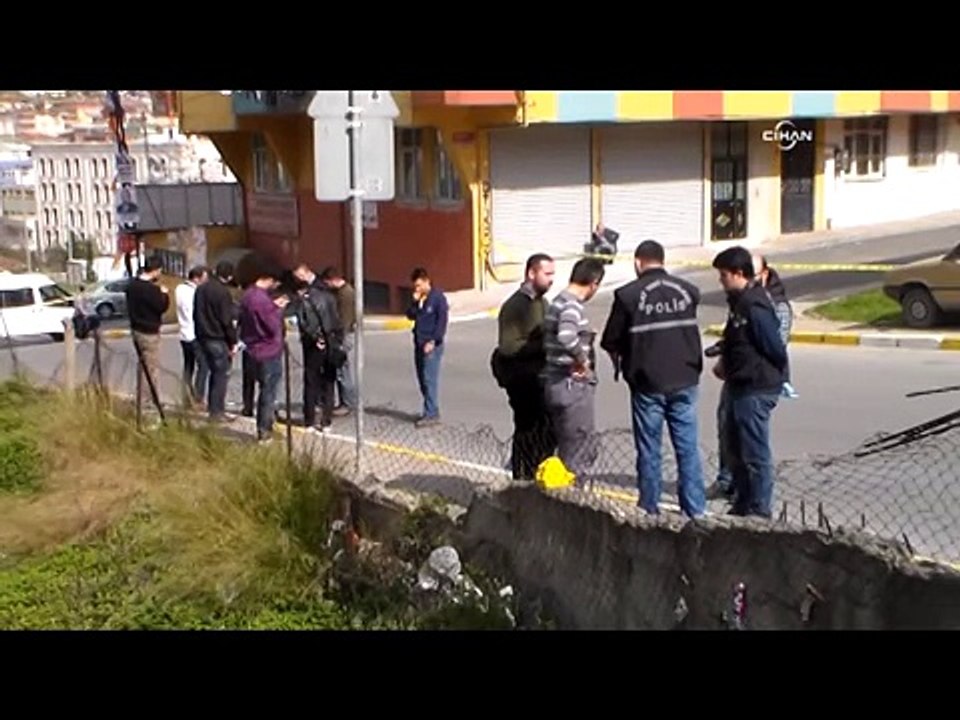 Bomba, çocukların elinde patladı