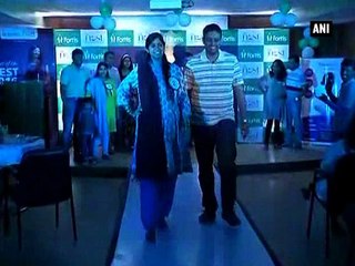 24 mothers-to-be sashay down ramp on Women s Day