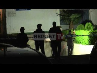 Report TV - Shpërthim tritoli në garazhin e Arjan Zikës, s'ka të lënduar