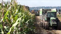 Mais Hakselen 2013 : Firma Houten in Eijsden met John Deere 7450i en John Deere 8310 en 78