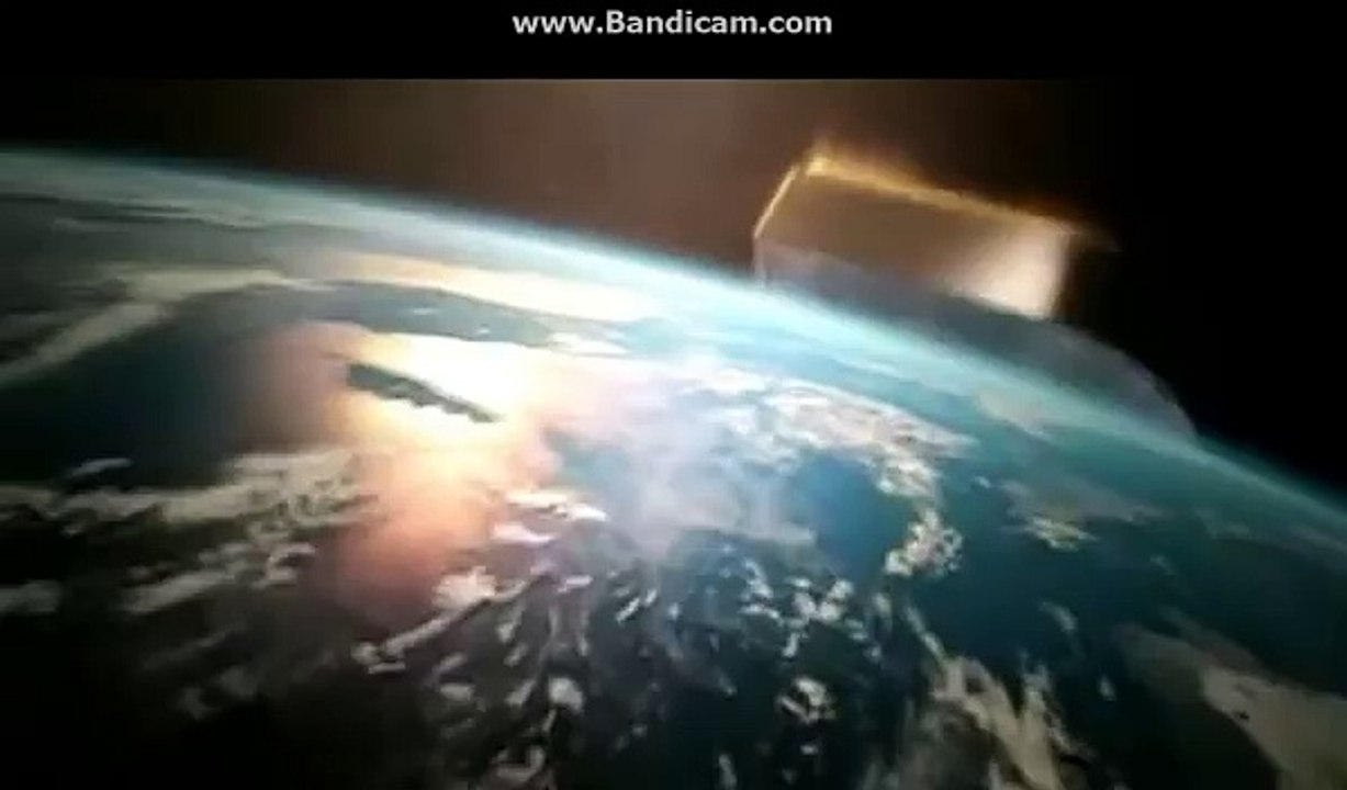 Universal Pictures / Amblin Entertainment / Legendary Pictures (2015)