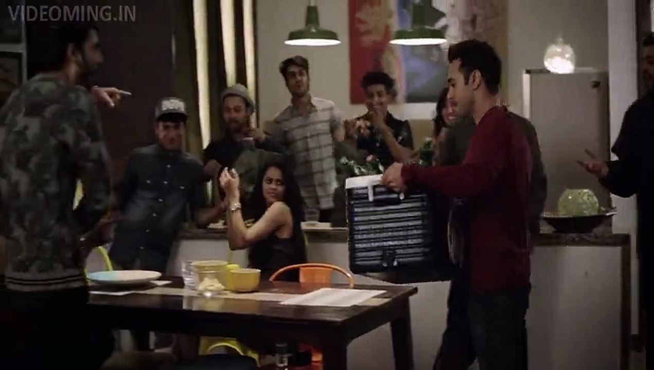 Saturday Saturday - Khul Jaaye Masti | Badshah | Pulkit Samrat | Aastha Gill / Dam Shots
