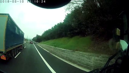 stop on the left lane of the motorway