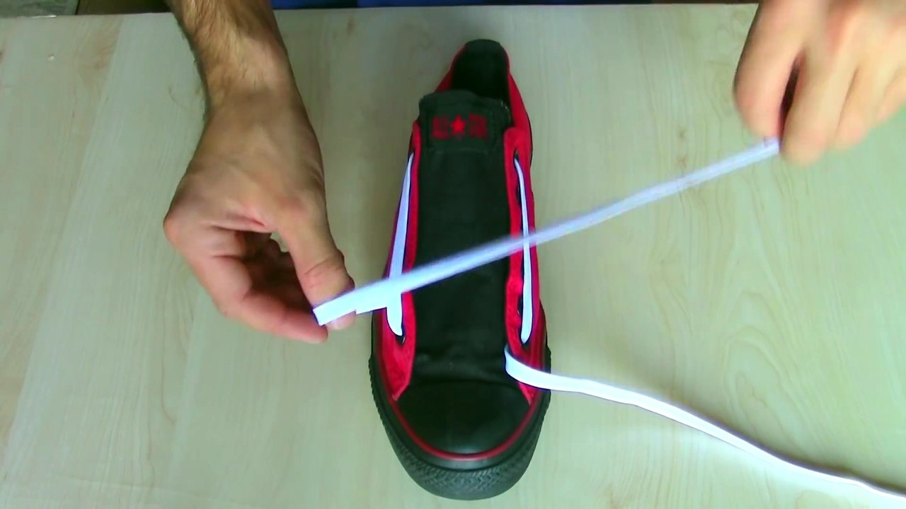 5 Creative Ways to fasten Shoelaces