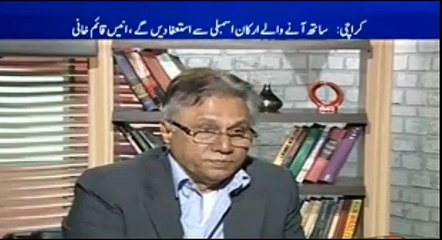Hassan Nisar's extreme bashing of Democracy