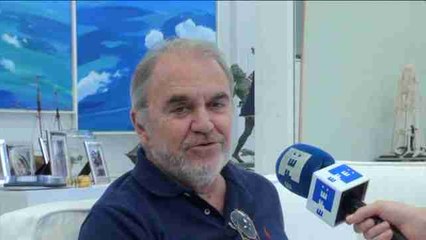 Larraz: "cuando no sigues el dictum de los críticos de arte, pierdes la vida"