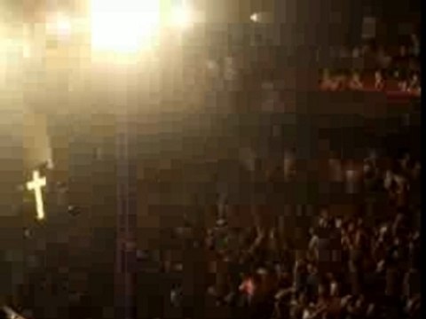 Justice Live D.A.N.C.E Cigale 07-06-2007 Paris Piou