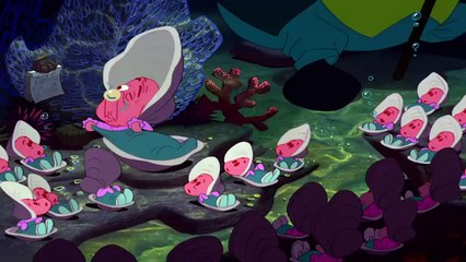 Alice In Wonderland - Walrus And The Carpenter HD