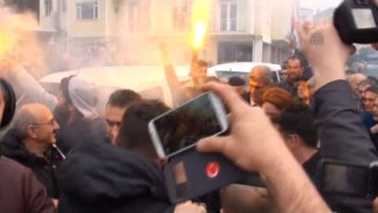 Eski MHP Milletvekili Akşener'e Coşkulu Karşılama