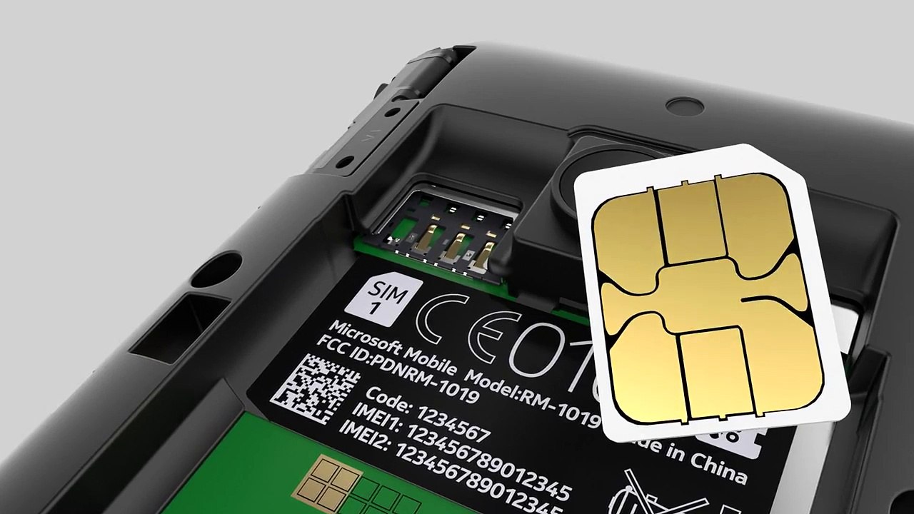 Nokia Lumia 530: วิธีใส่ซิมการ์ดและการ์ดหน่วยความจำ