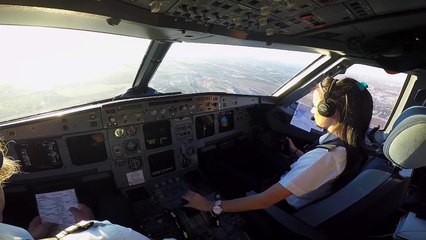 Cockpit View of Female Pilot Tel Aviv LLBG Landing