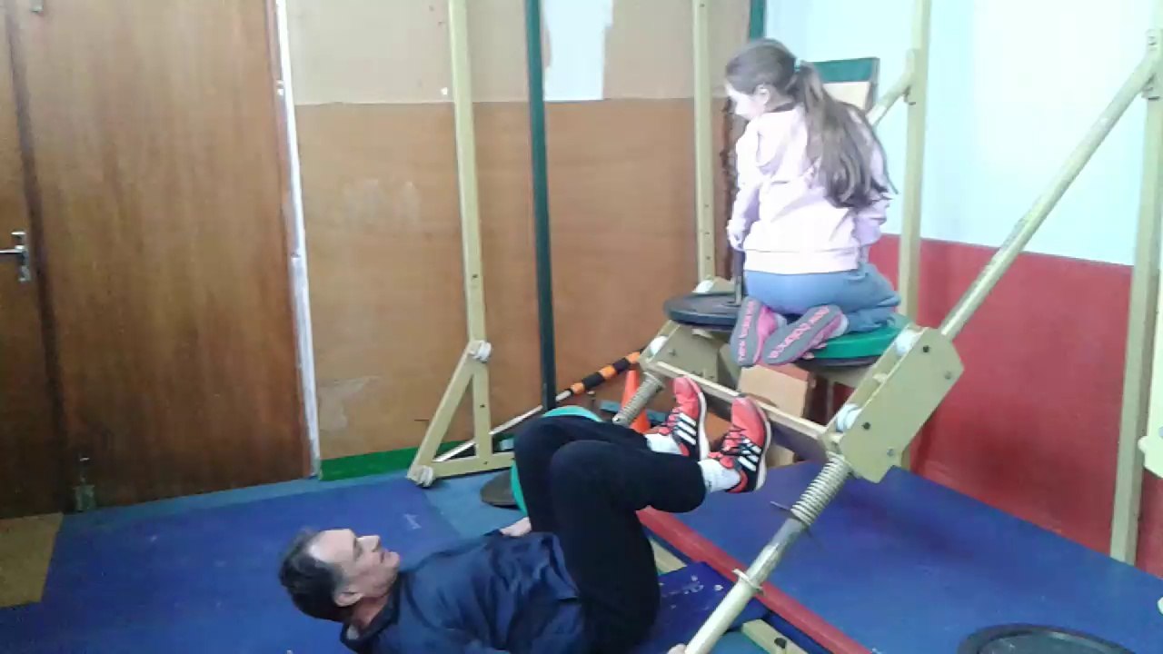 EDWIGE WORK OUT 1