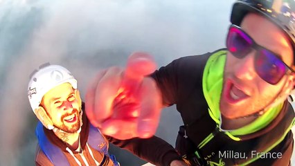 Парень уволился с работы, чтобы дать пять всему миру!