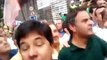 Geraldo Alckmin e Aécio Neves chegam à Paulista sob vaias e gritos de “corruptos” e 