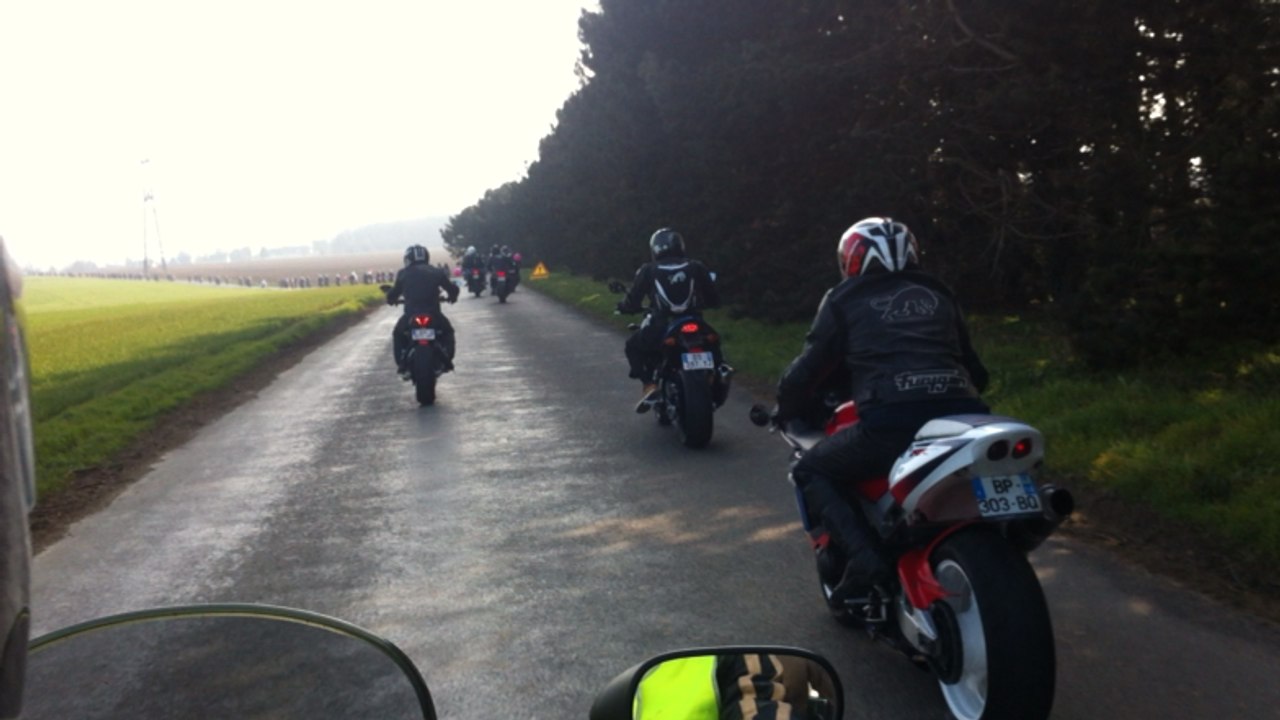 Balade avec toutes en moto