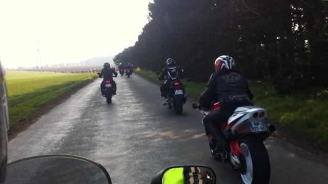 Balade avec toutes en moto