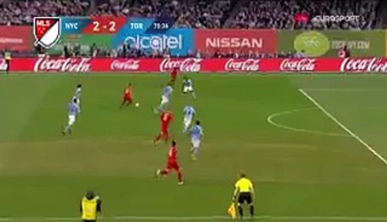 Sebastian Giovinco GOAL - New York city vs Toronto FC 2-2