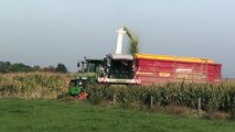 Mais Hakselen 2012 : John Deere 7280R en Claas Jaguar 900 in La Planck van David Lonsdorfe