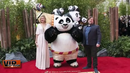 Wind macht Kate Hudson in heißem Kleid etwas zu schaffen - Video