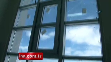 Van'da okula bombalı saldırı