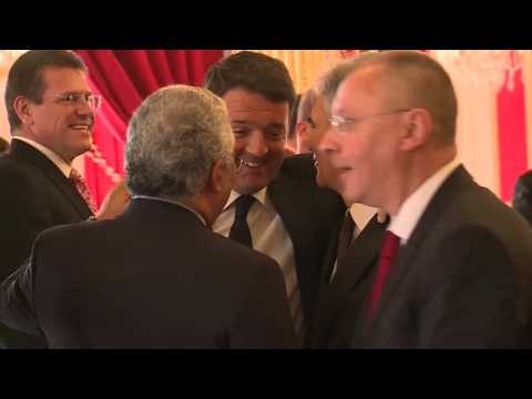 Parigi - Renzi alla riunione dei capi di Stato e di Governo progressisti all’Eliseo. (12.03.16)