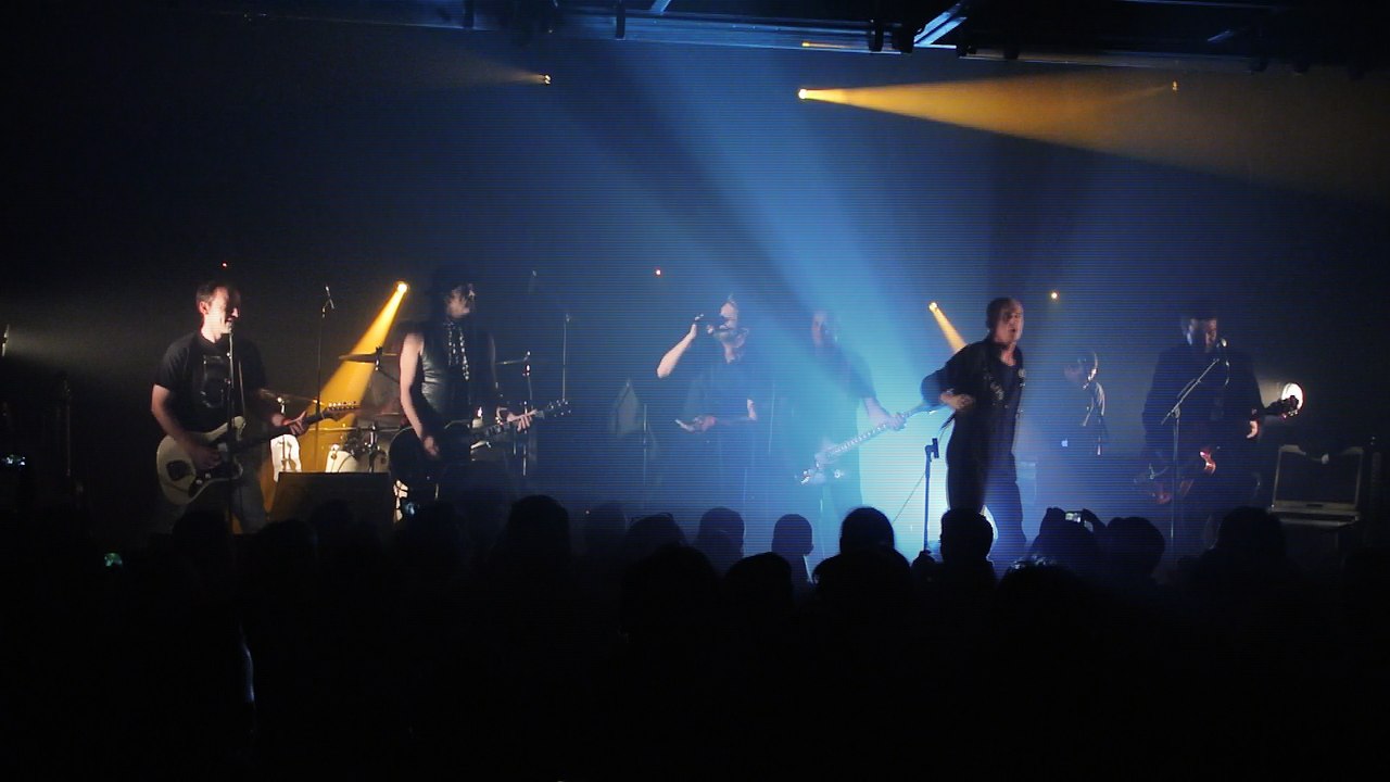 Arno Futur avec Kebous et Napo : "Camarade"