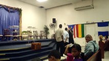 Mi Primera Predicaccion en la Iglesia Hace pal de Meses