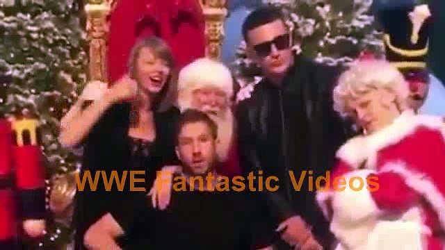 Selena Gomez Suffers Multiple Wardrobe Malfunctions At Fashion Week Hollywood Life