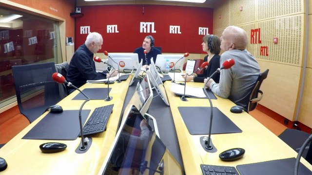 Primaire Les Républicains : Face à Nicolas Sarkozy, toutes les amnésies sont permises , analyse Nicolas Domenach