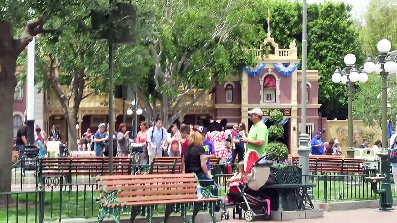 ONCE UPON A VLOG.