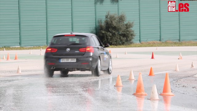 Escuela de conducción RACE - Frenada en Curva