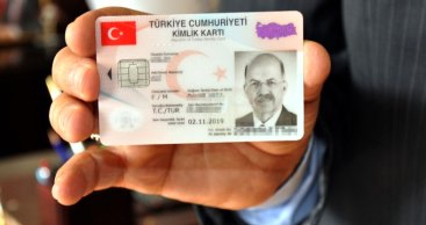 Yeni Kimlik Almak İçin Gerekli Evraklar ve Yapılması Gerekenler