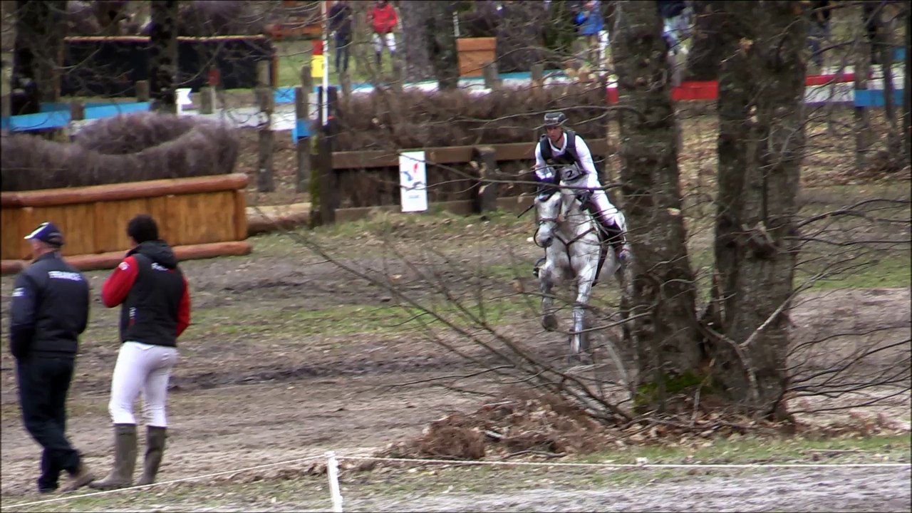 01-Saumur - CCE - Thomas Carlile - Upsilon - JO/JEM