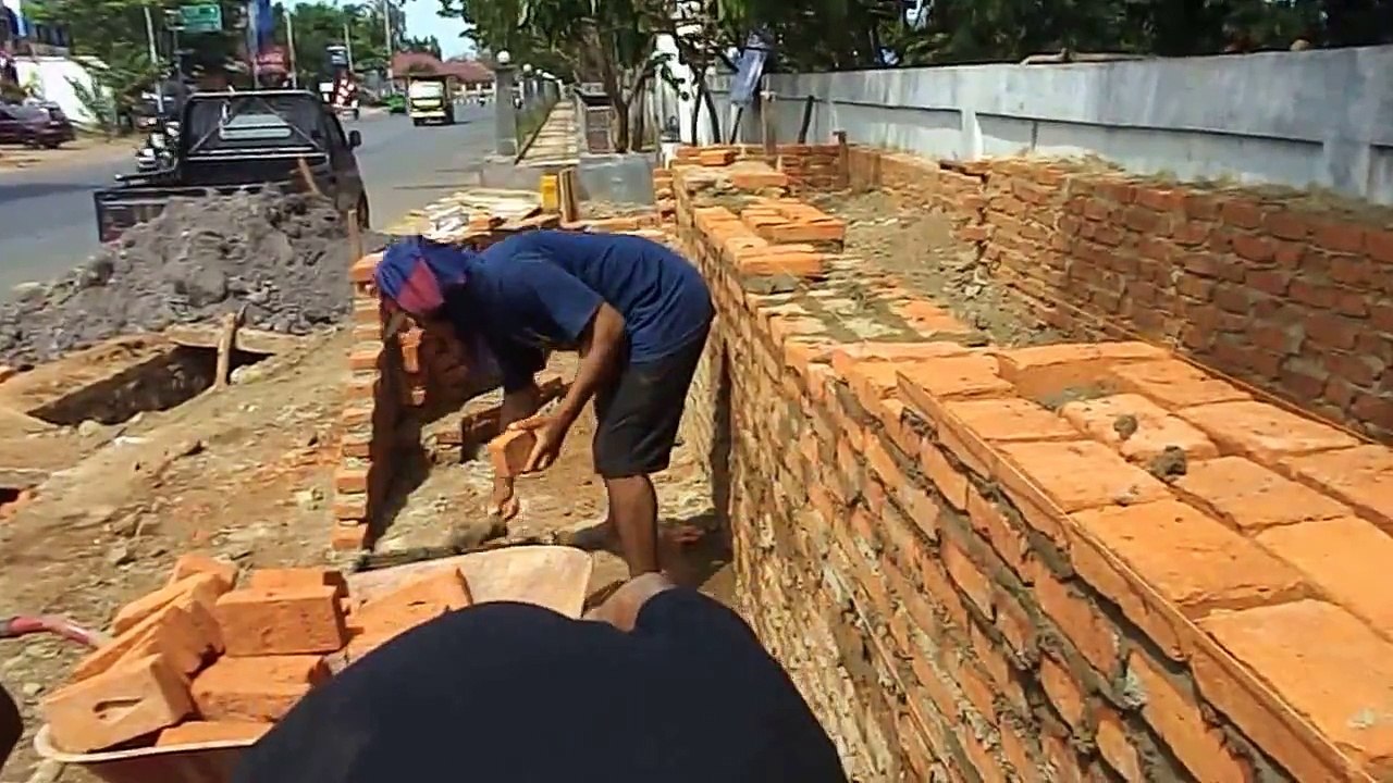 CARA MEMASANG BATA