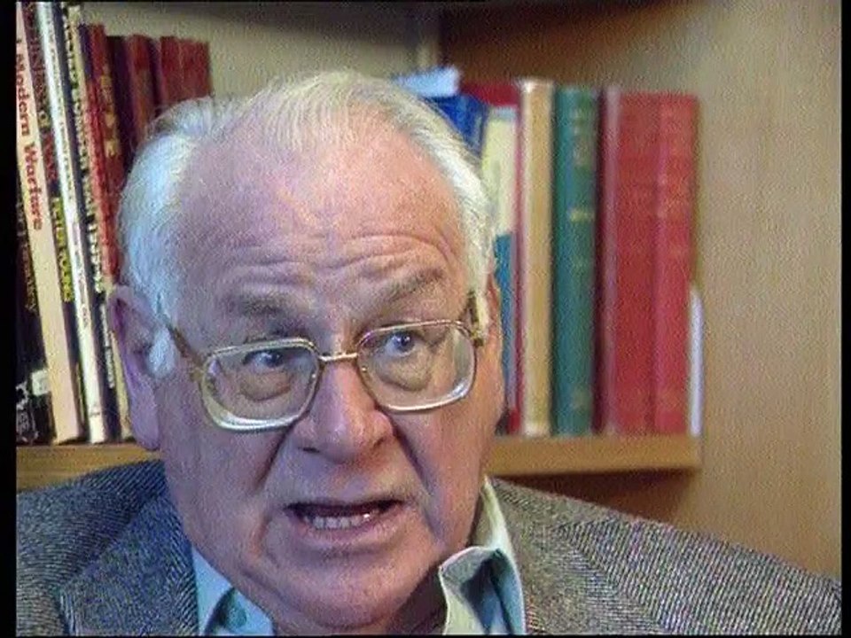 La division SS " Adolf Hitler " Leibstandarte - Documentaire entier