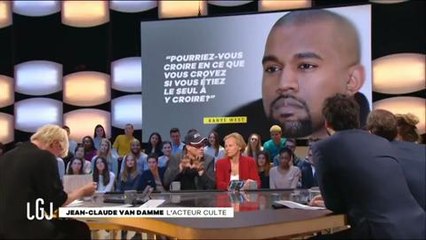 Jean-Claude Van Damme provoque un fou rire dans "Le Grand Journal"