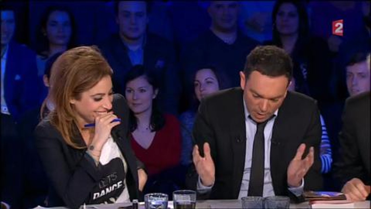 ONPC : Yann Moix se moque des fautes d'orthographes sur l'album d'Axelle Red