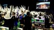 Des centaines de Geeks dansent sur une vidéo de Gandalf et Saxophone pendant un congrès !