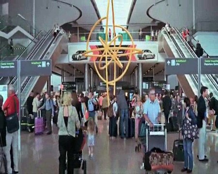 Un flashmob de danse traditionnelle irlandaise à couper le souffle à l'aéroport de Dublin