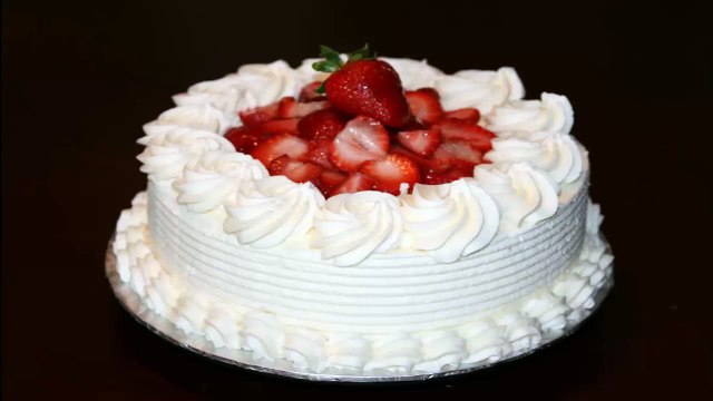 Gâteau Shortcake aux Fraises - Strawberry Shortcake - حلوة الفراولة الراقية و الشهية