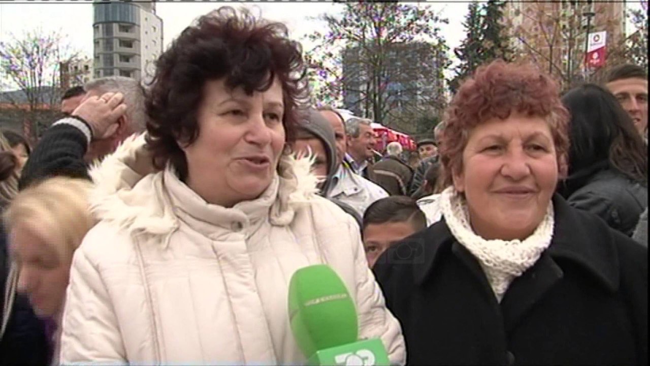 Elbasan, festohet Dita e Verës - Top Channel Albania - News - Lajme