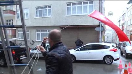 Saldırıda Hayatını Kaybeden Başmüfettiş Dura'nın Yakınları Olayın Üzüntüsünü Yaşıyor