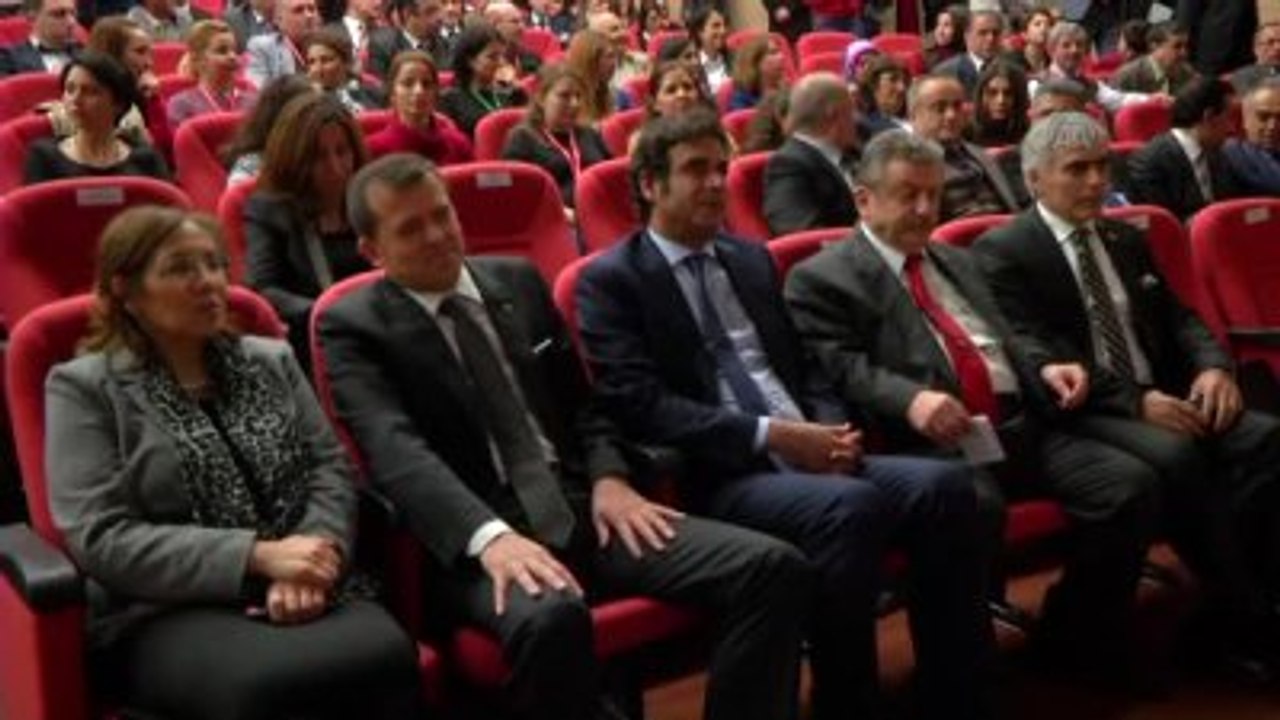 İstanbul Adliyesi'nde İstiklal Marşı Okuma Yarışması